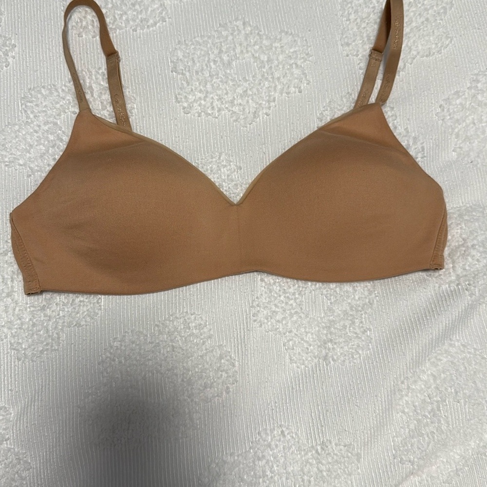 Calvin Klein Tan Wireless Bra Seamless Design